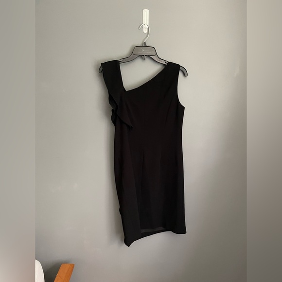 Rickie Freeman for Teri Jon Black Swirled Ruffled Sheath Dress Size 8 - Picture 3 of 6